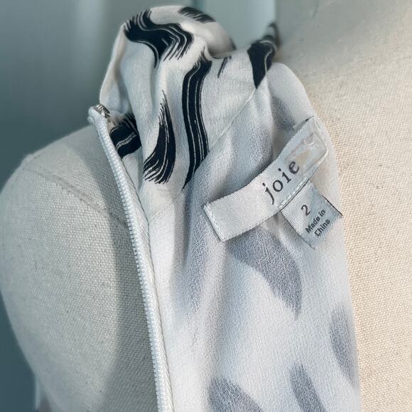 Joie Sleeveless Silk Toulouse Jumpsuit Size 2 Small Porcelain White Black - Picture 14 of 15